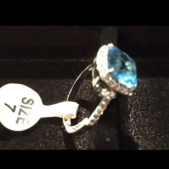 BLUE Ring sz 7 - Picture 2 of 3